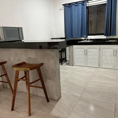 Hotel Plaza Nardos