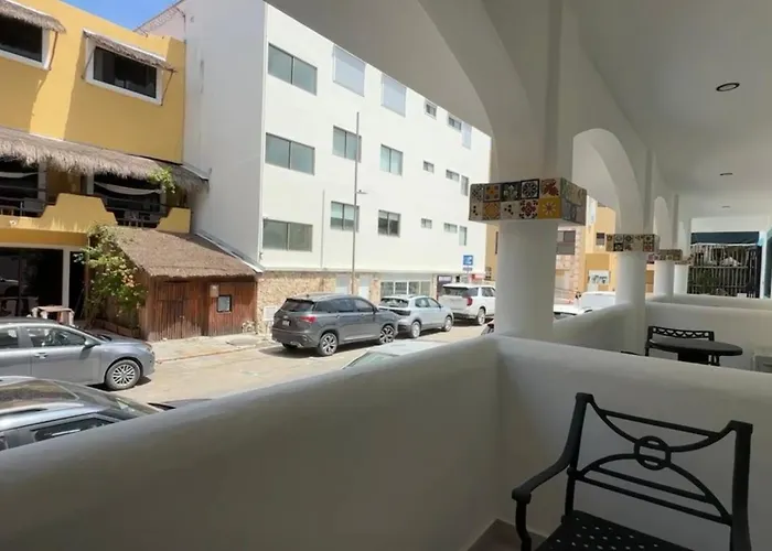 Plaza Nardos 3*